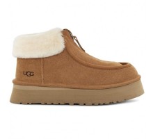 Ugg Funkette Platform Boots Chestnut