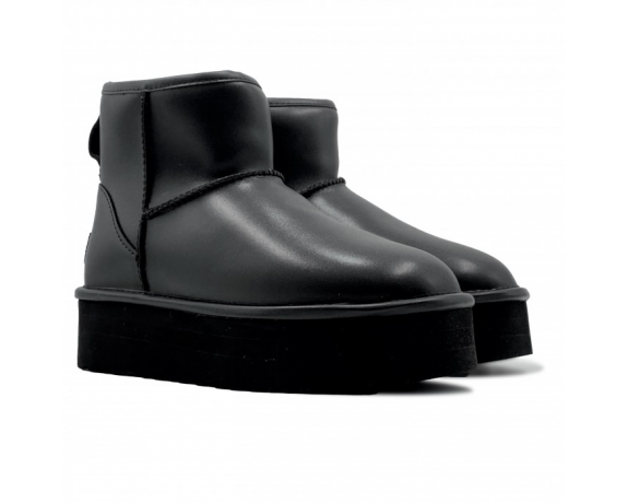 UGG Classic Mini Platform Matte Black